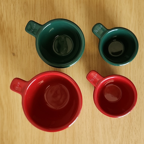 Pfaltzgraff Ceramic Measuring Cups Nested Red and Green - Picture 2 of 5